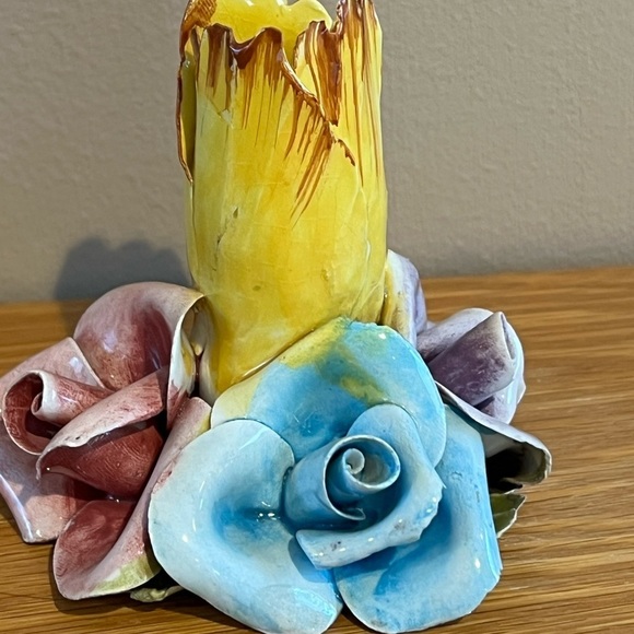 VTG Italian Capodimonte Style Hand Painted Porcelain Rose Candleholder 3.5” X 4” - Picture 2 of 11
